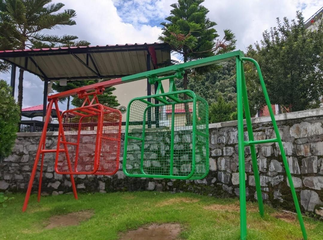 Mist N Meadows Resort Rājgarh Exterior photo